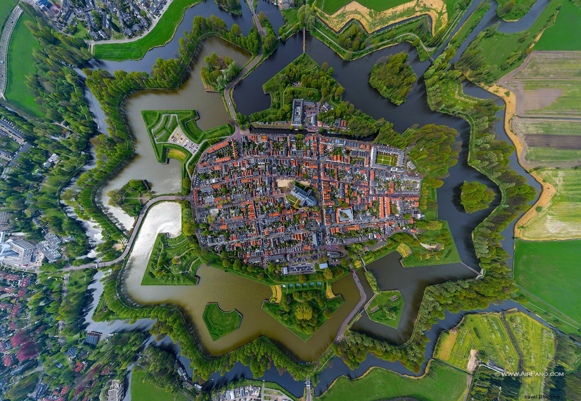 28 Breathtaking Aerial Views of World Wonders That Ignite Wanderlust